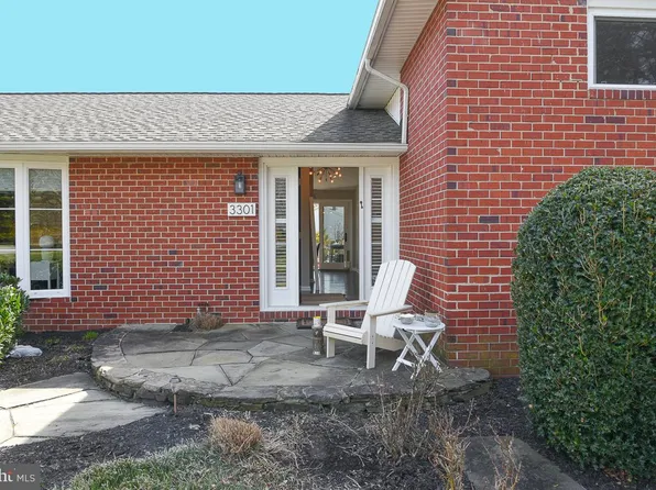 3301 Garrison Farms Rd, Pikesville, MD 21208