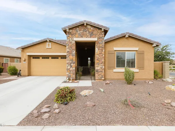 4950 S McMinn Drive, Gilbert, AZ 85298