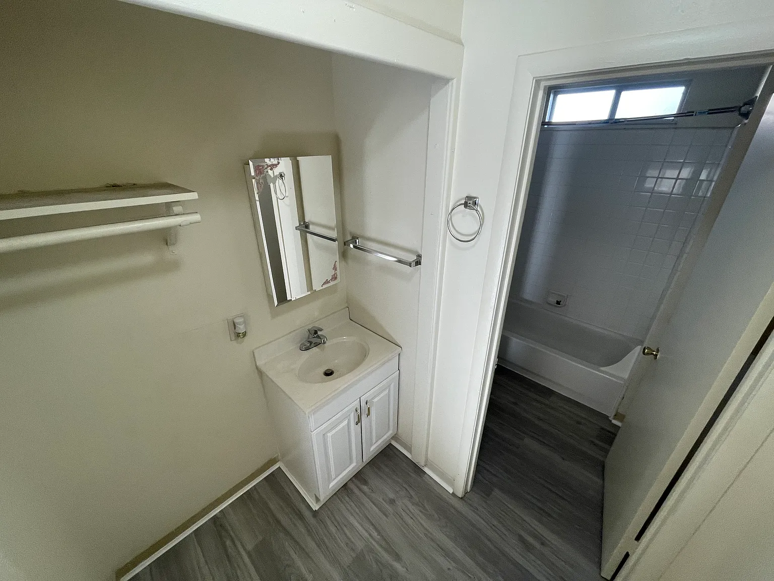 Studio, 600 sqft, $1,100 — Photo 4