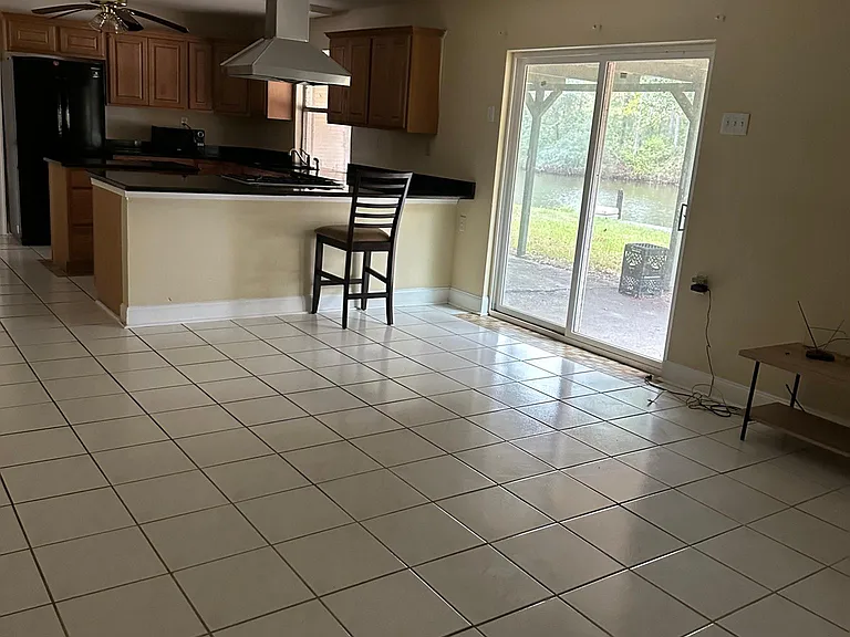 617 Legendre Dr — Photo 7