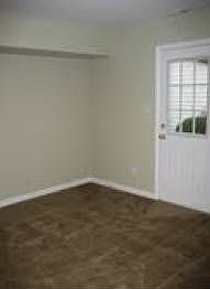 2nd image of 32 Gainscott Ln