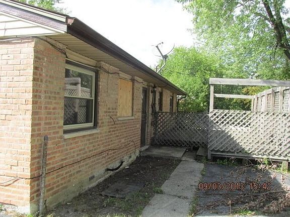 4th image of 907 Blackhawk Dr