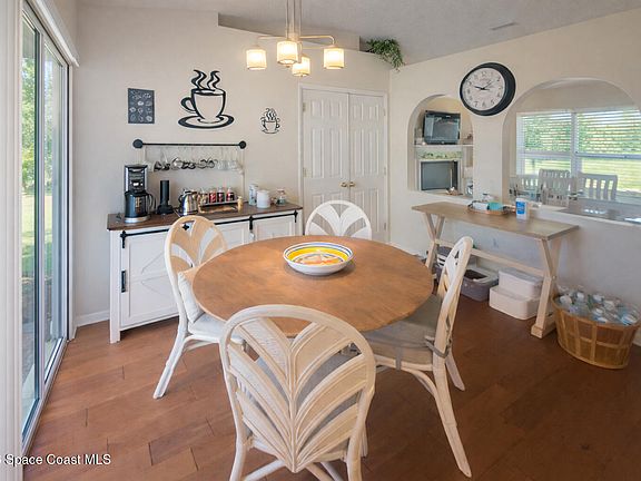 5th image of 3312 Echo Ridge Pl