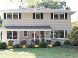 8808 Northcote Ave, Munster, IN
