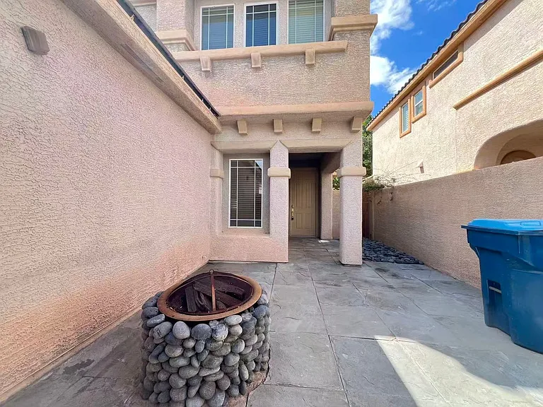 11008 Rusty Ray Dr — Photo 3