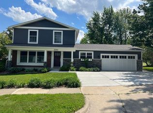 2260 Steeplechase Dr, Ann Arbor, MI