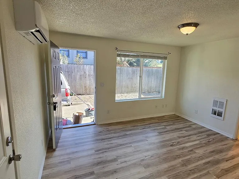 3286 Sycamore Way — Photo 10