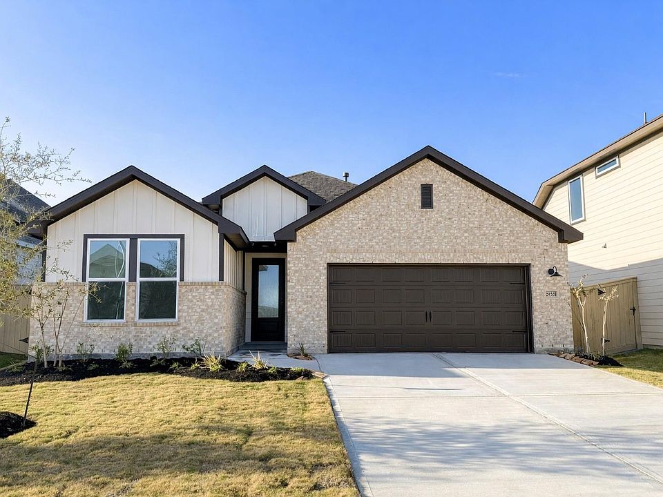 1st image of 29331 Meadowcreek Hill Dr