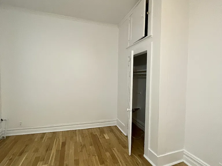 320 Cooper St #7 — Photo 3