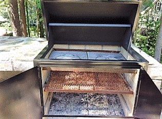 1014 Queensferry Rd, Cary, NC 27511