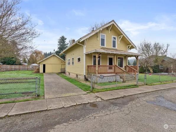 107 Lincoln Creek Road, Centralia, WA 98531