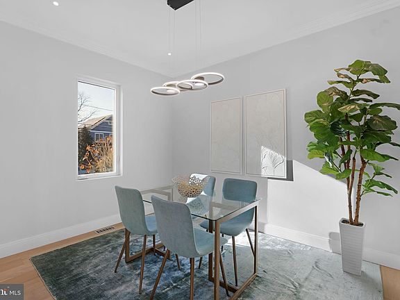 5th image of 503 Orchard St NW