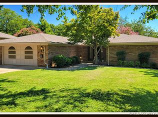 1108 S Broadway Ave, Ada, OK 74820