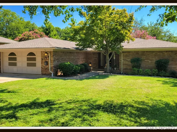 1108 S Broadway Ave, Ada, OK 74820