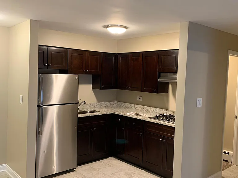 4454 S Archer Ave #1B — Photo 4