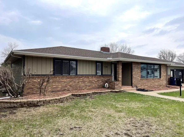 730 E 6th St, Bridgewater, SD 57319