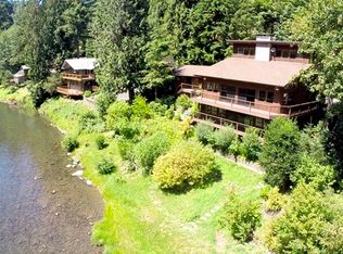 2433 Kalama River Rd, Kalama, WA 98625