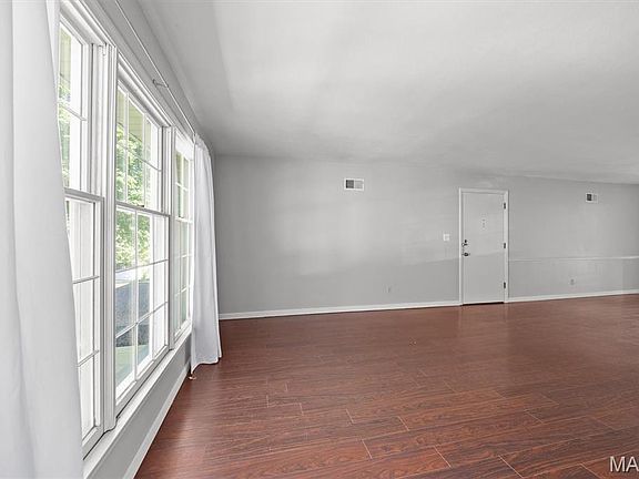 5th image of 7527 Claymont Ct APT 4