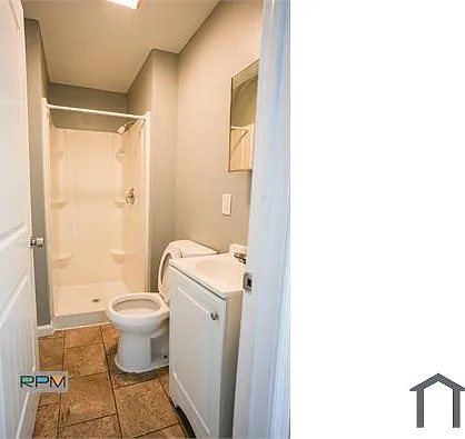 1917 Clifton Ave — Photo 6