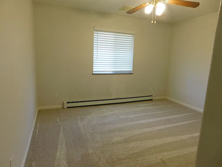 502 Garnet Dr — Photo 14
