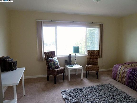 4th image of 6447 Outlook Ave
