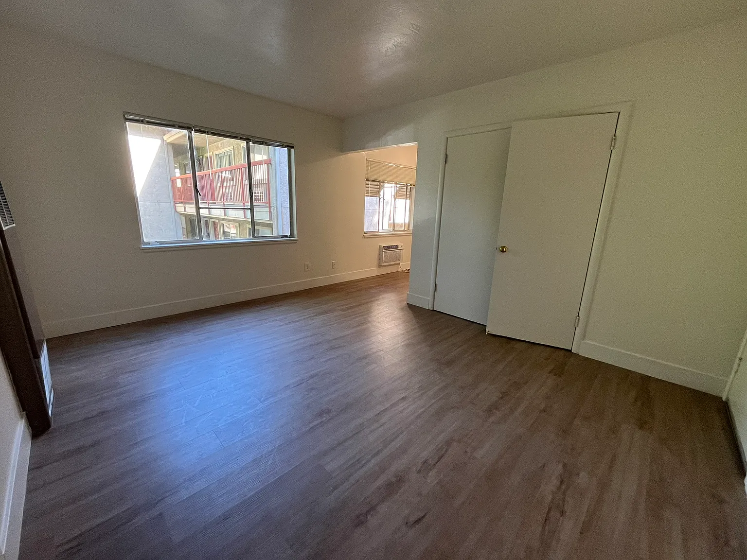 Studio, 333 sqft, $1,180 — Photo 3