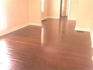 1216 W 25th St photo 1