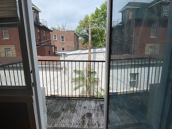 4th image of 4519 S Kingshighway Blvd #A