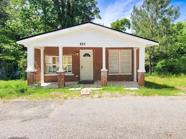 825 13th Ct, Phenix City, AL 36867