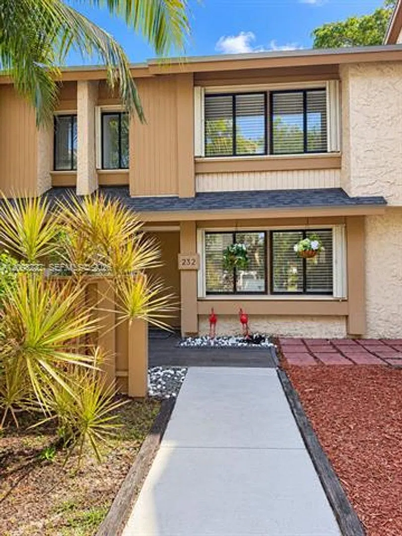 232 Wimbledon Lake Dr cu-232, Plantation, FL 33324 — Photo 2