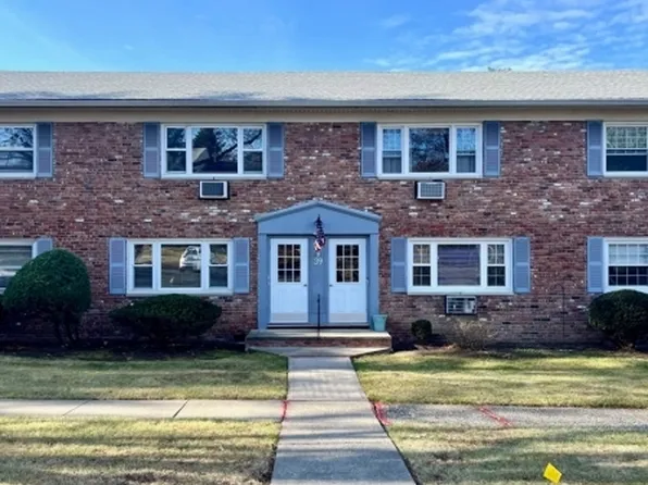 39 Wedgewood Drive #111, Verona Twp., NJ 07044