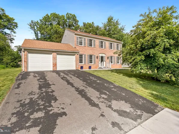 28 Redding Ridge Dr N, Gaithersburg, MD 20878