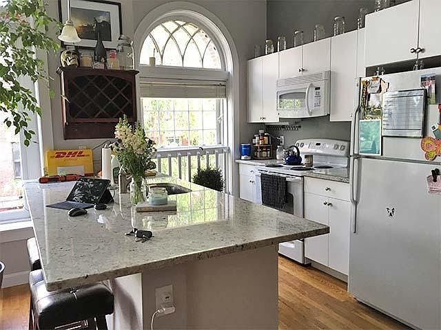 1st image of 247 Essex St #1