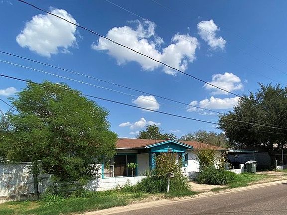 2nd image of 505 N Texas Ave
