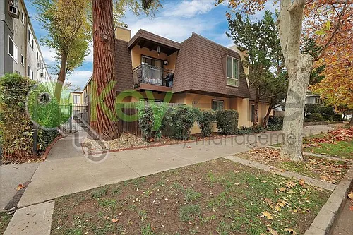 2515 H St #5 Photo 1