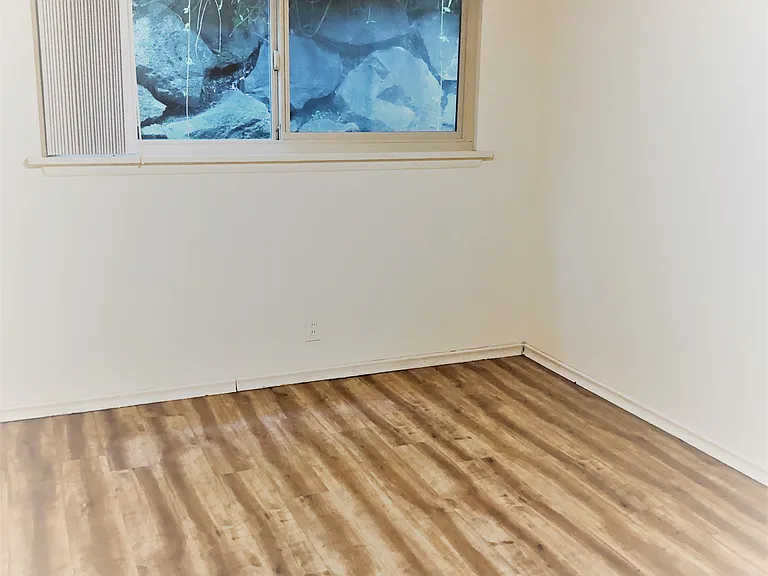 HIGHLAND 524 — Photo 15