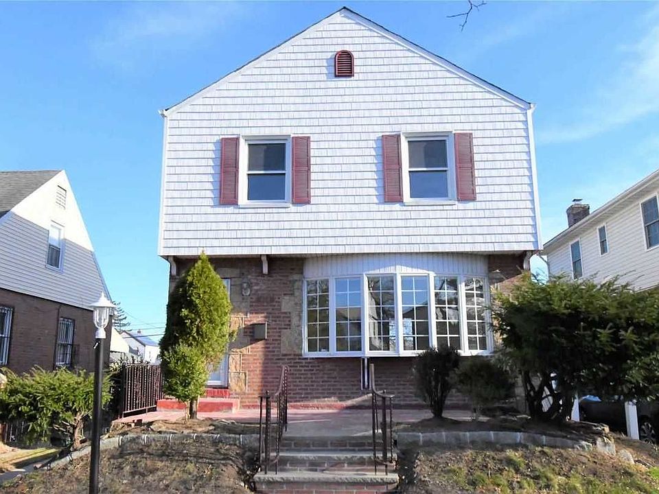 1st image of 12019 222nd St
