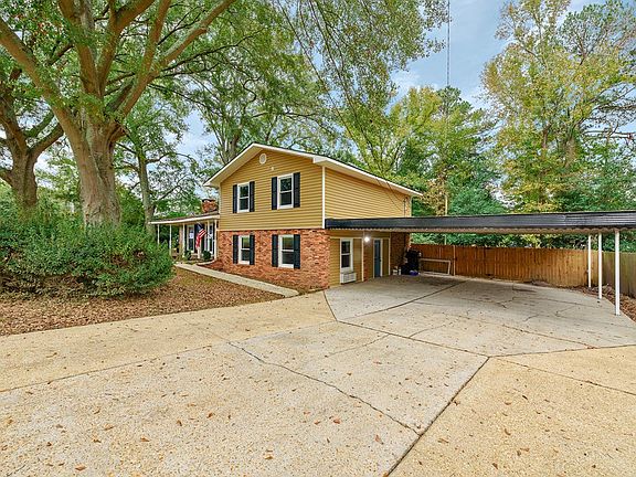 4th image of 3201 Candlewood Dr