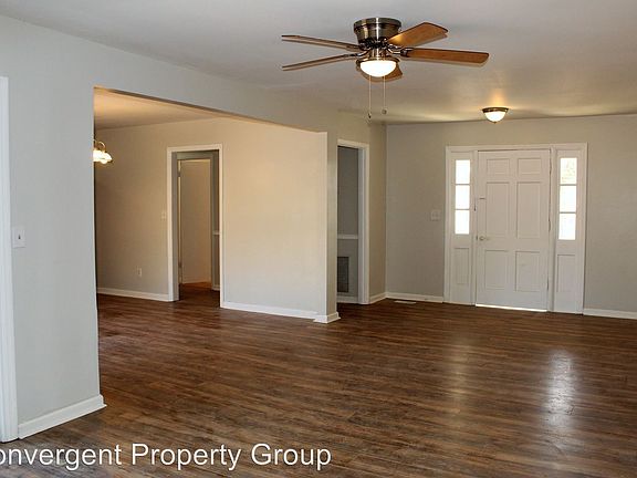 5th image of 209 Leyswood Dr