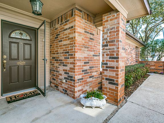 2502-beverly-hills-ln-mesquite-tx-High-Res-2.jpg