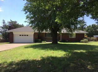 208 Highland Rd, Pauls Valley, OK 73075