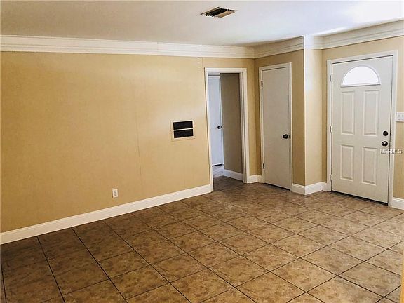 3rd image of 521 Brockway Ave
