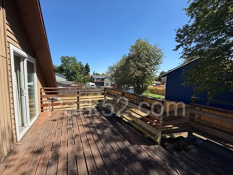 5502 27th St NE — Photo 18