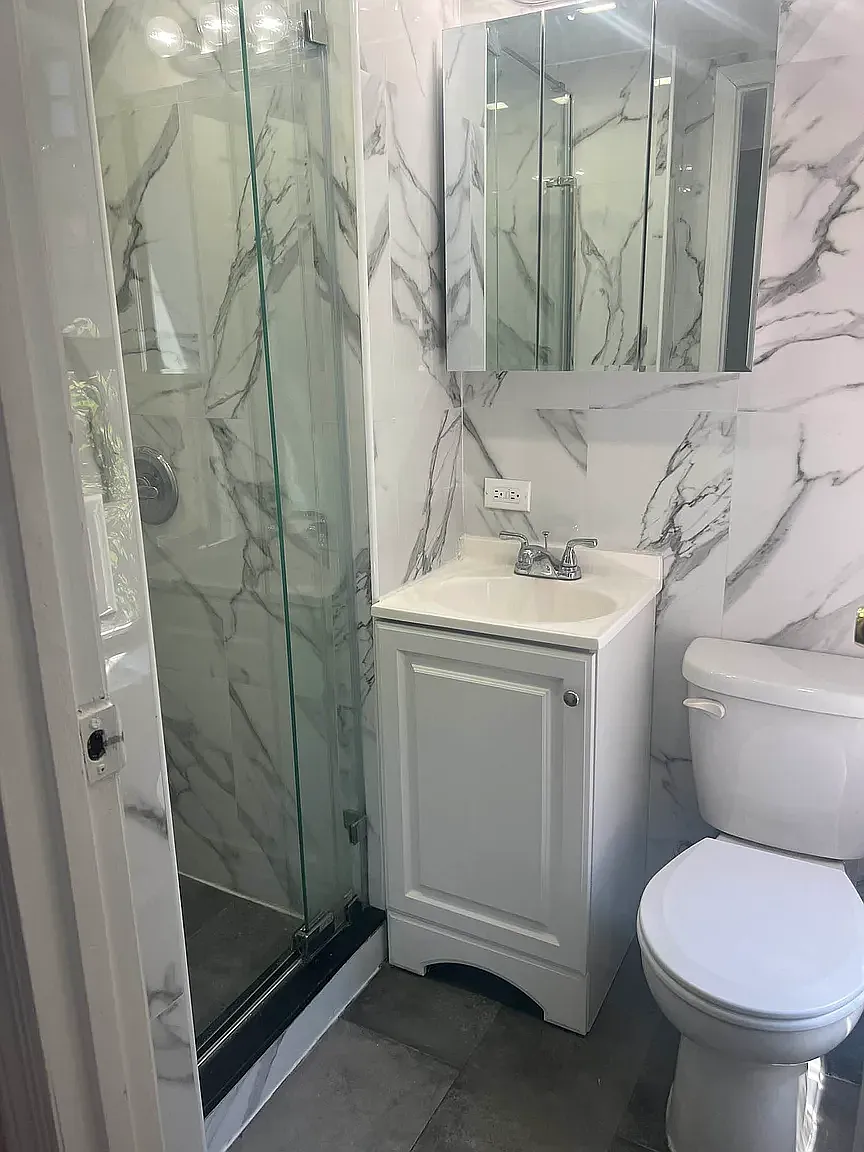 352 East 9th Street — Photo 3