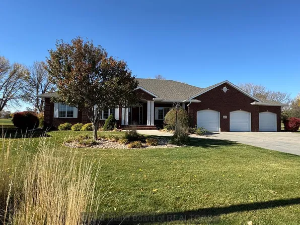 3018 Bighorn Pl, Grand Island, NE 68803