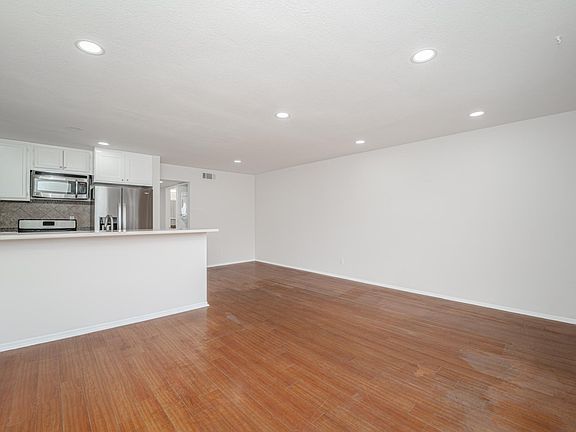 3rd image of 926 S Gramercy Dr #204