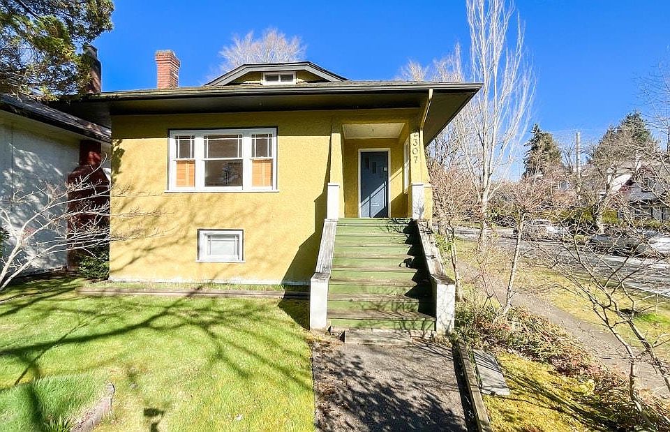 1st image of 2307 W 47th Ave