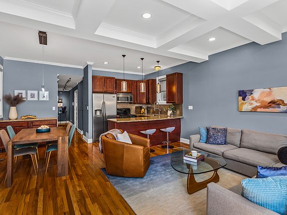 3rd image of 2734 W Potomac Ave #1