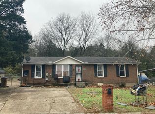 324 Kingview Dr, Nashville, TN 37218