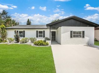 1112 Nutmeg Dr, Lakeland, FL 33801